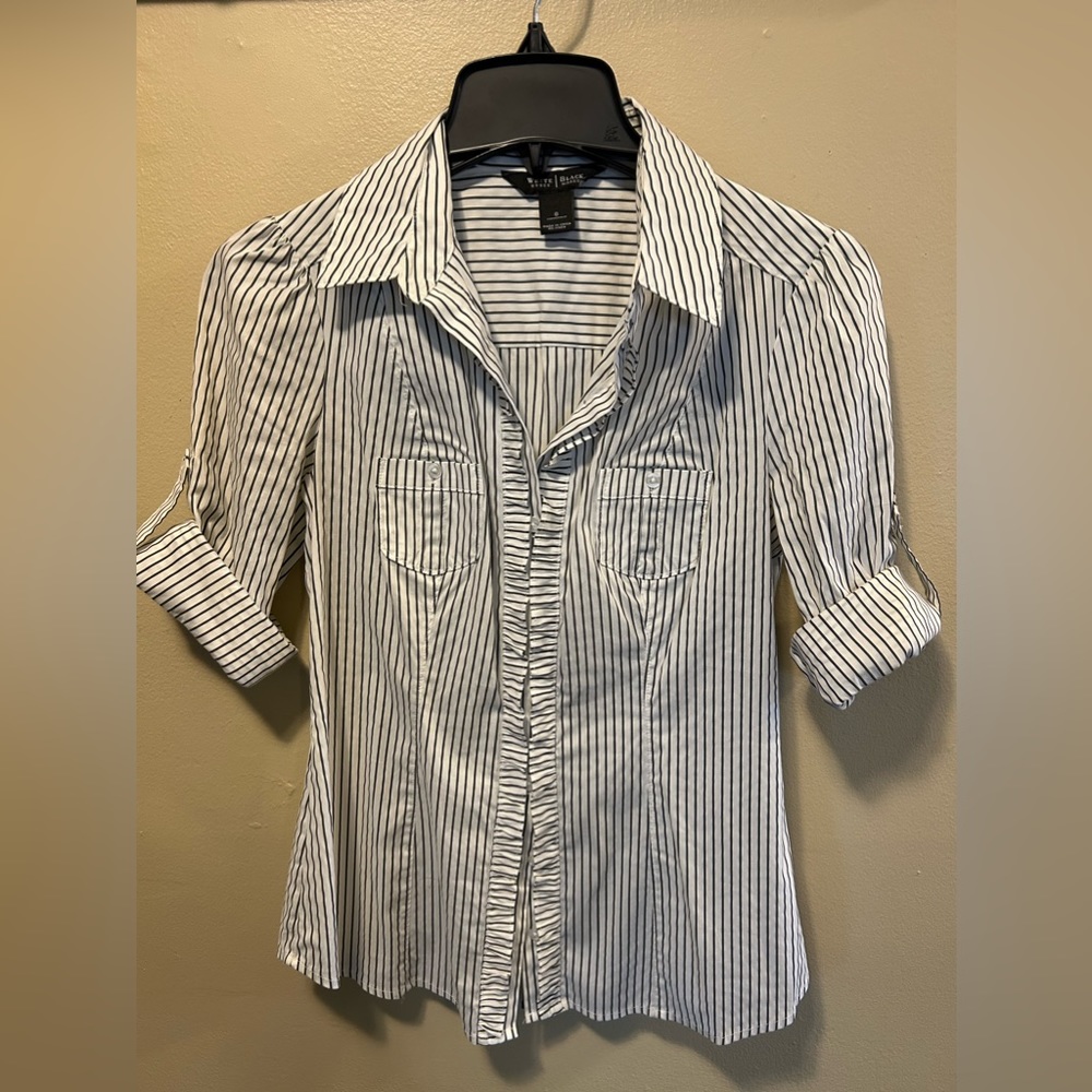 White House Black Market pinstripe button up shirt; size 0